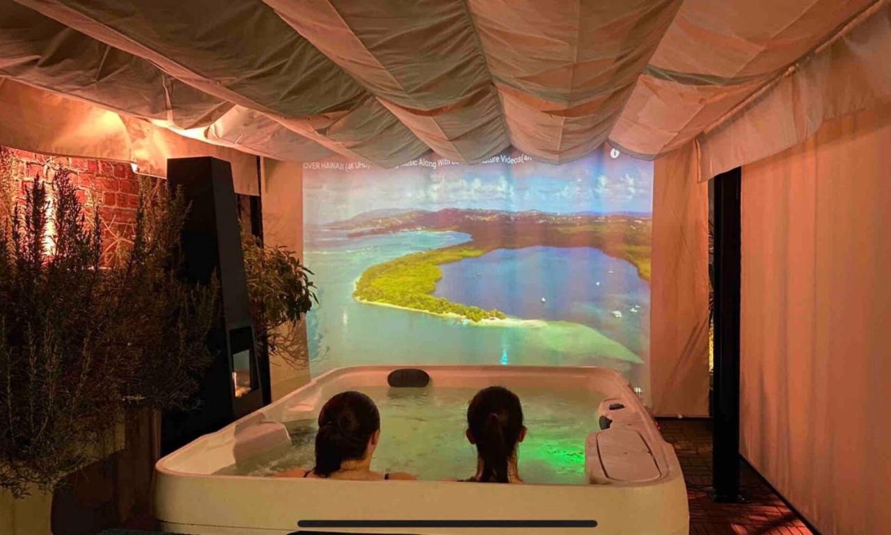Апартаменти Le Jacuzzi De Marie Туркуен Екстер'єр фото